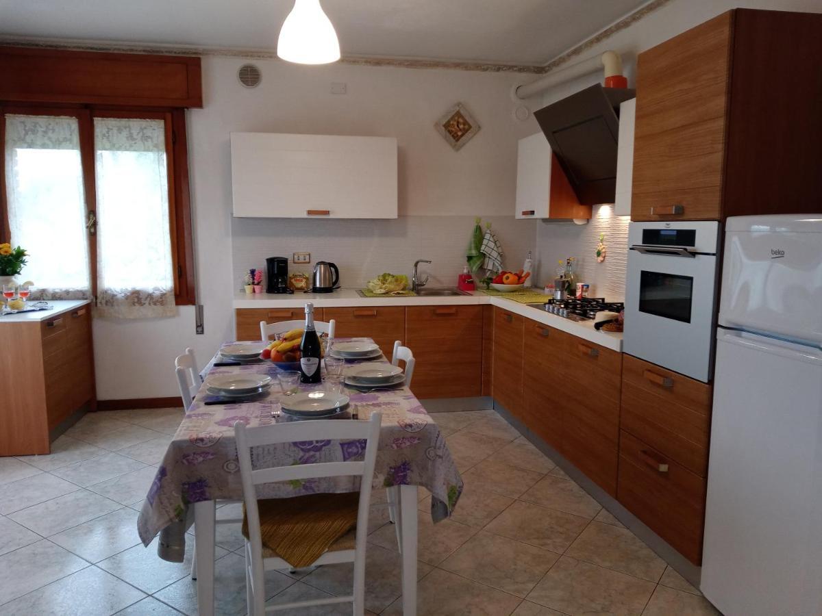 Bassano Up Apartment Mussolente Bagian luar foto