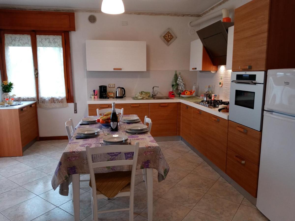 Bassano Up Apartment Mussolente Bagian luar foto