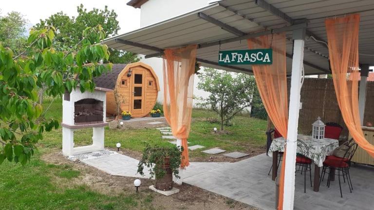 Bassano Up Apartment Mussolente Bagian luar foto