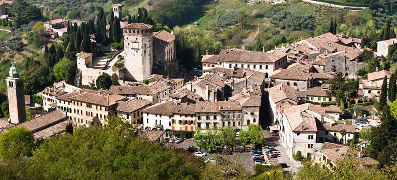 Bassano Up Apartment Mussolente Bagian luar foto