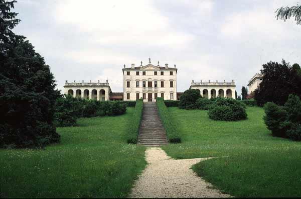 Bassano Up Apartment Mussolente Bagian luar foto