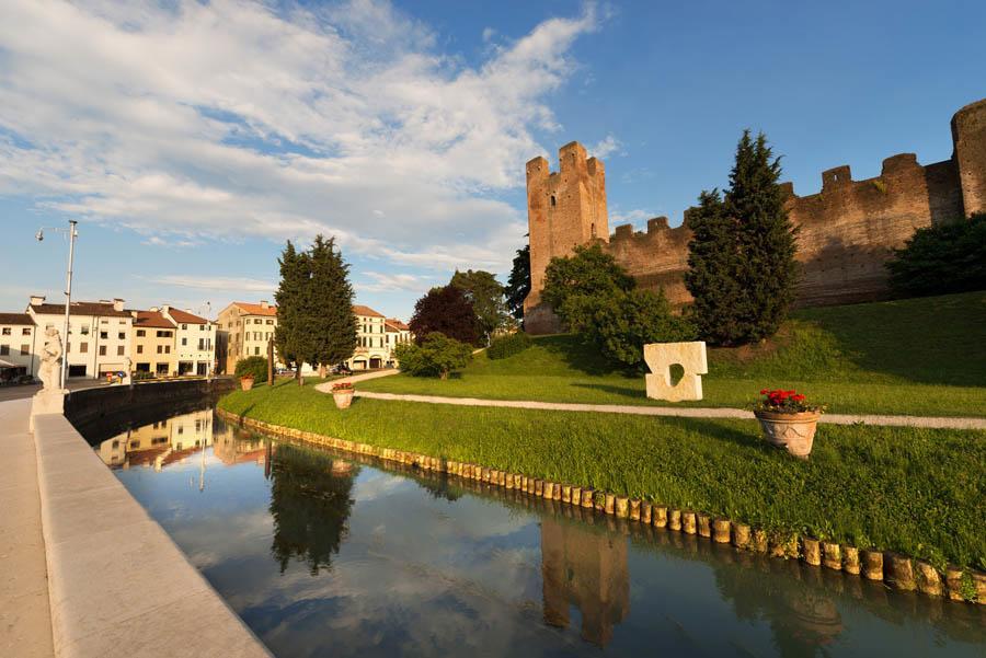 Bassano Up Apartment Mussolente Bagian luar foto